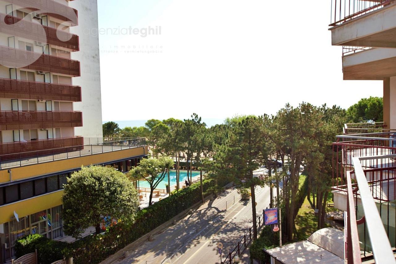 Condominio Cristallo Lignano Sabbiadoro Exterior foto